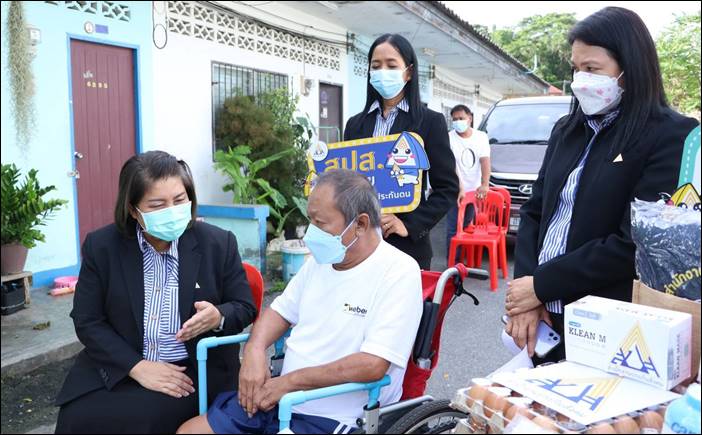 ‘รมว.สุชาติ’ สั่งการ ‘สปส.’ เรืออากาศเอกหญิง ศุภพร ลงพื้นที่ดูแลผู้ประกันตนทุพพลภาพ จังหวัดภูเก็ต