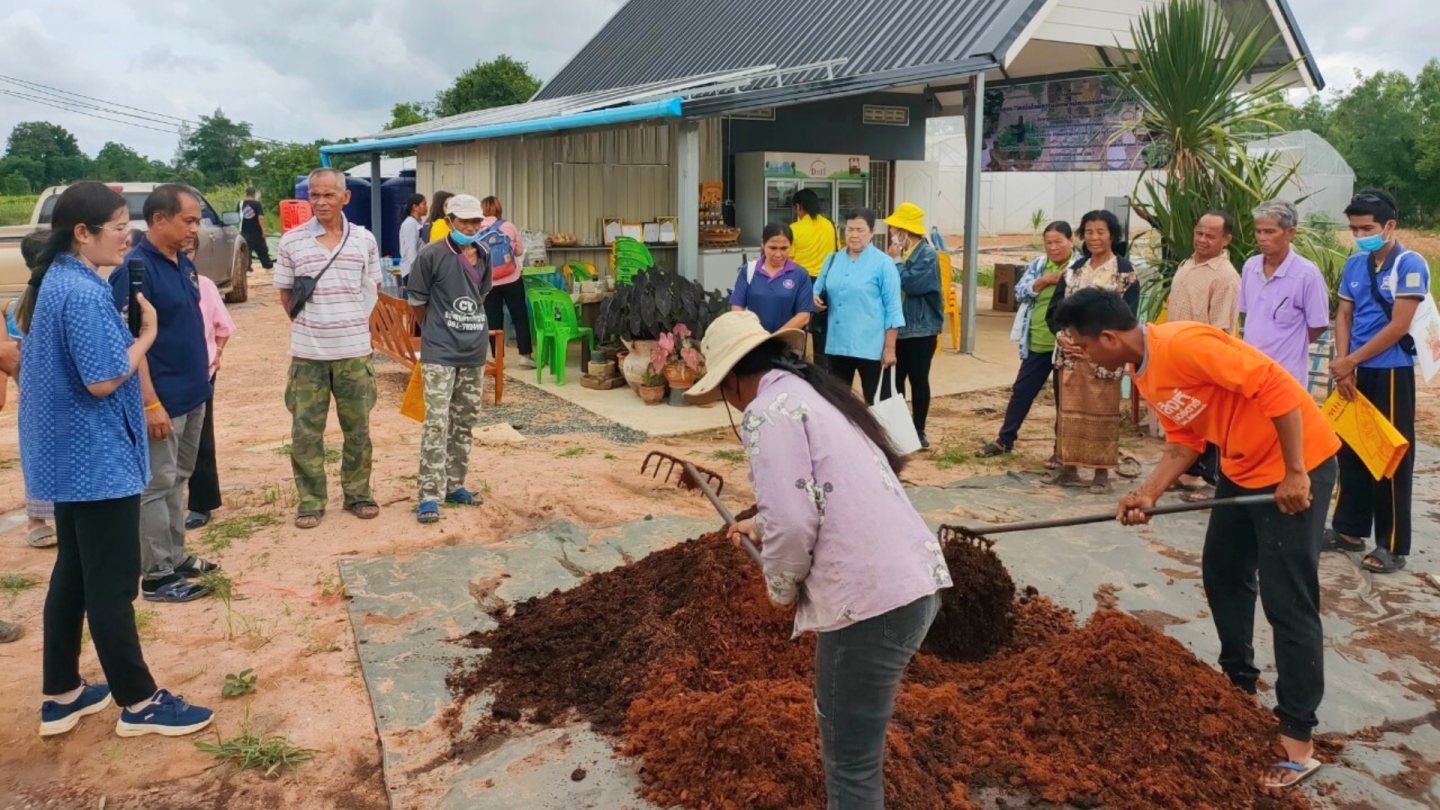 กรมวิชาการเกษตร หนุน ผลิตฟักบัตเตอร์นัทอินทรีย์ในโรงเรือน