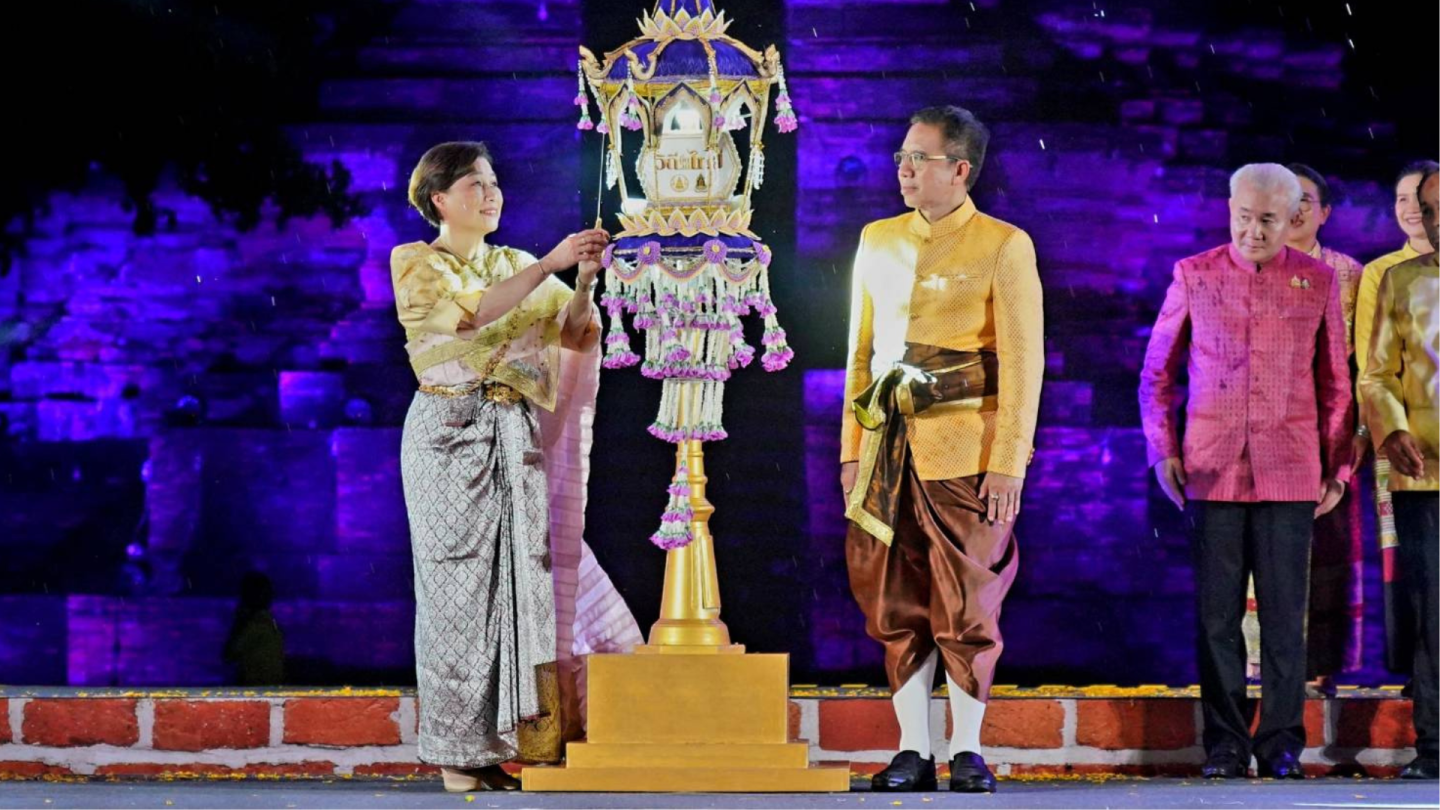 Ministry of Culture Presiding over the opening ceremony of the National Cultural Festival, Local Ways, Thai Ways Join together to honor His Majesty King Borom Trailokkanat