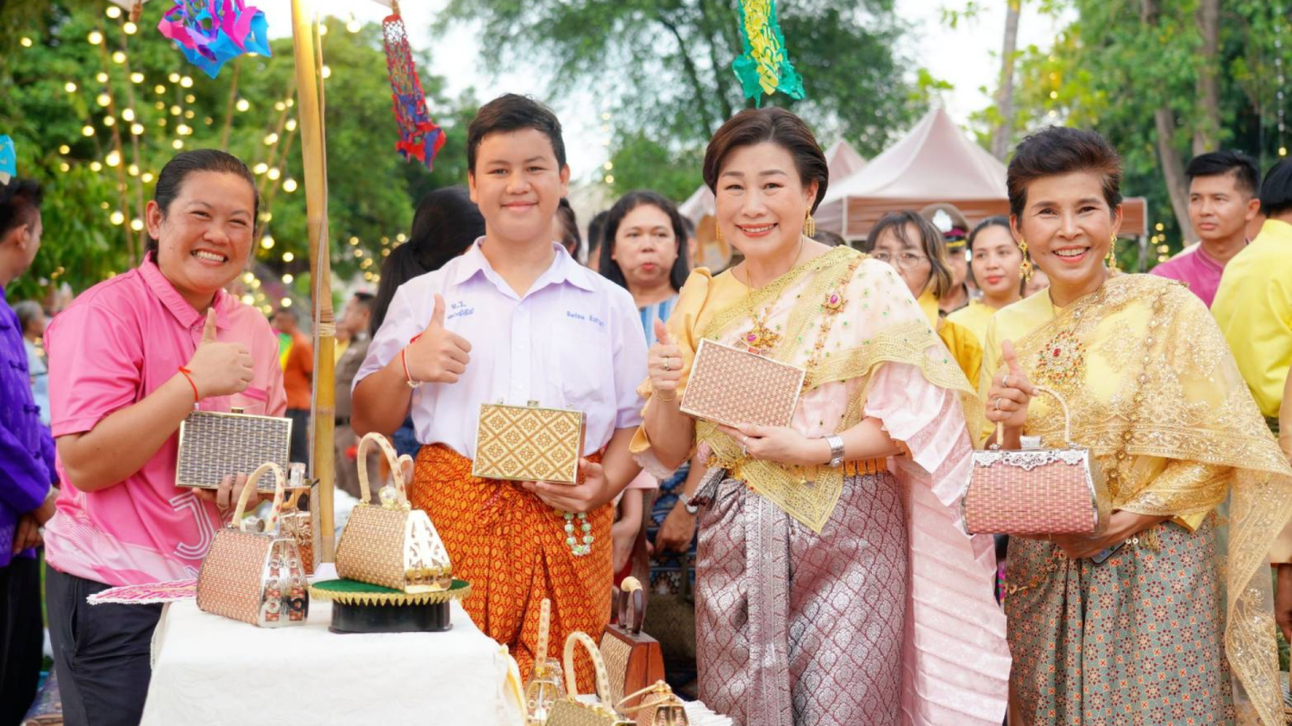 Ministry of Culture Presiding over the opening ceremony of the National Cultural Festival, Local Ways, Thai Ways Join together to honor His Majesty King Borom Trailokkanat