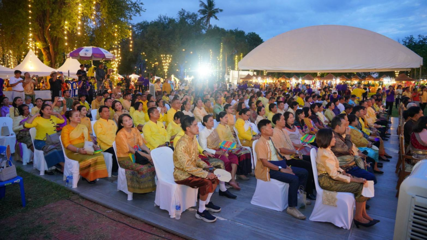 Ministry of Culture Presiding over the opening ceremony of the National Cultural Festival, Local Ways, Thai Ways Join together to honor His Majesty King Borom Trailokkanat