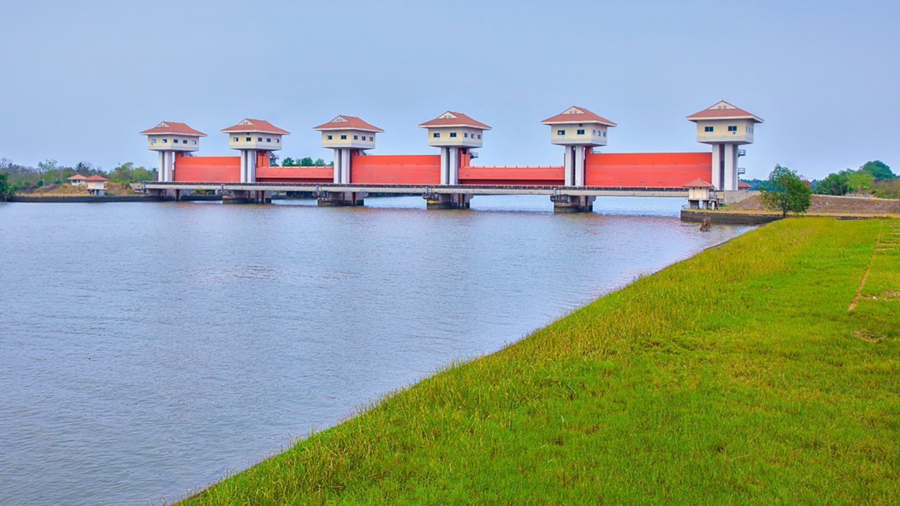 chonlapratan-bangpakong-saline